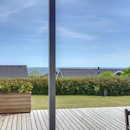 With Sauna, Hot Tub And Sea View Nyaraló *