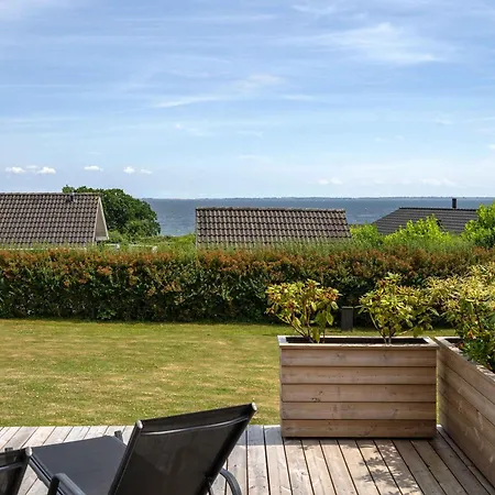With Sauna, Hot Tub And Sea View Sarup